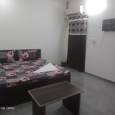 Hotel A S Palace & Restaurant By Wb Inn Agra  Ngoại thất bức ảnh